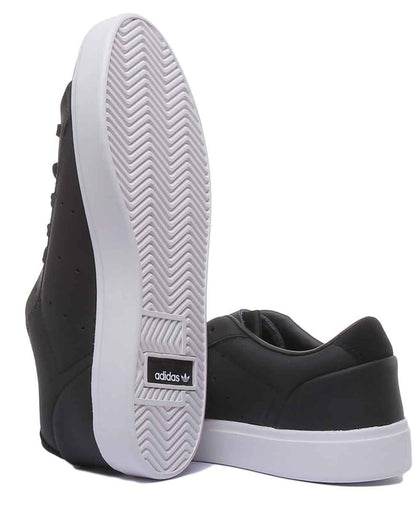 Adidas Sleek Coupoles blanches noires à lacets, baskets décontractées pour femmes