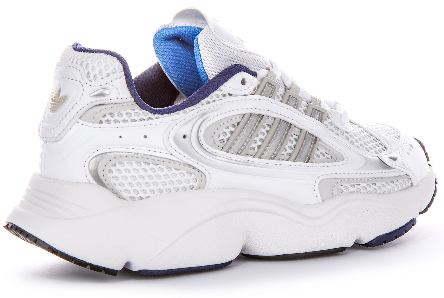 Chaussures de sport en mesh pour femme Adidas 90s Design Adiplus avec amorti en blanc